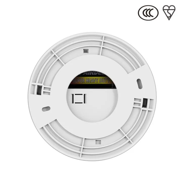 Smoke Detector With Replaceable Battery